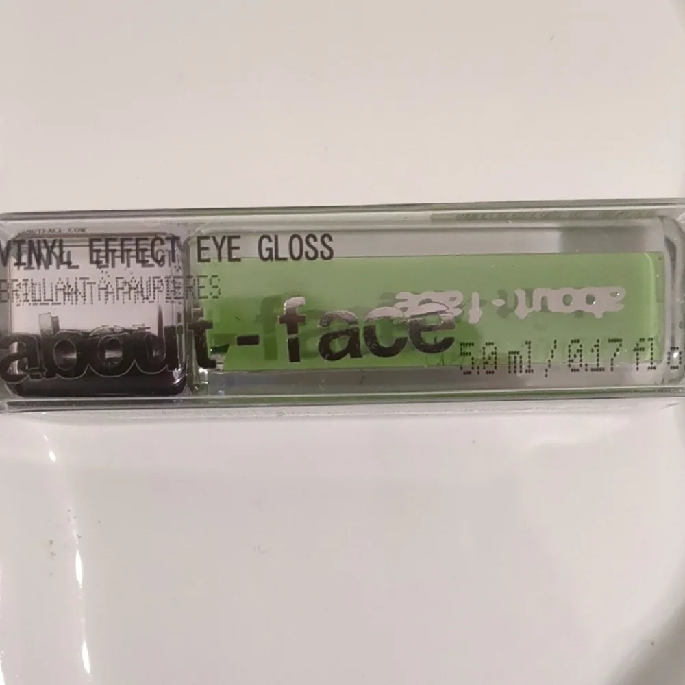 Eye Gloss